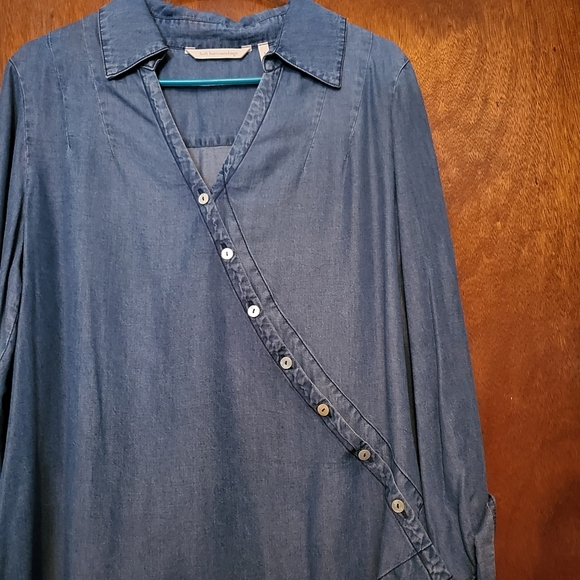Soft Surroundings Tops - Soft Surroundings Asymmetrical Button Denim Chambray Womens Size Large Tunic